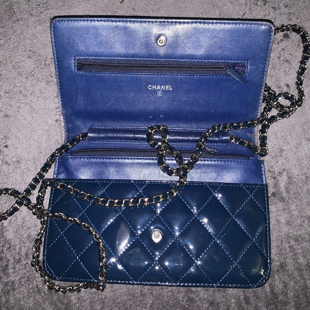 Chanel bag - Picture 2 of 5